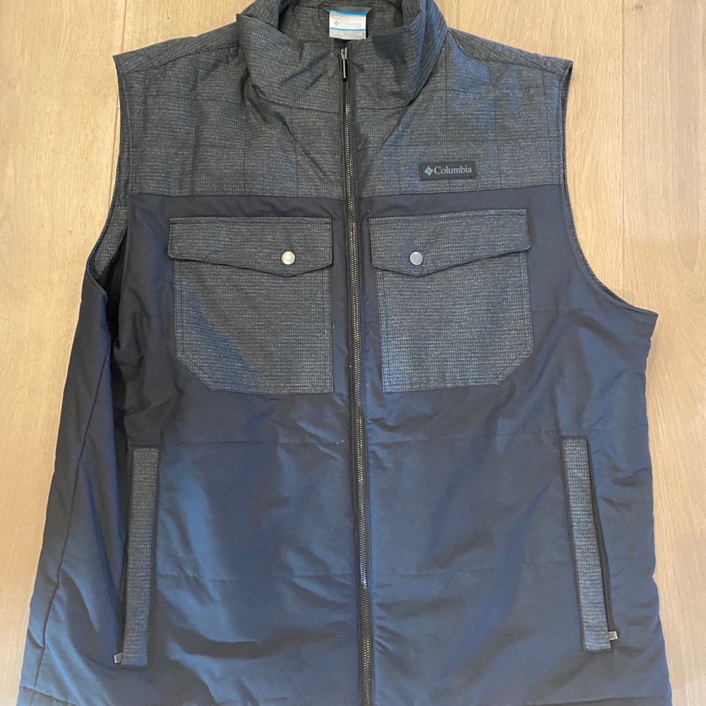 Columbia Vest